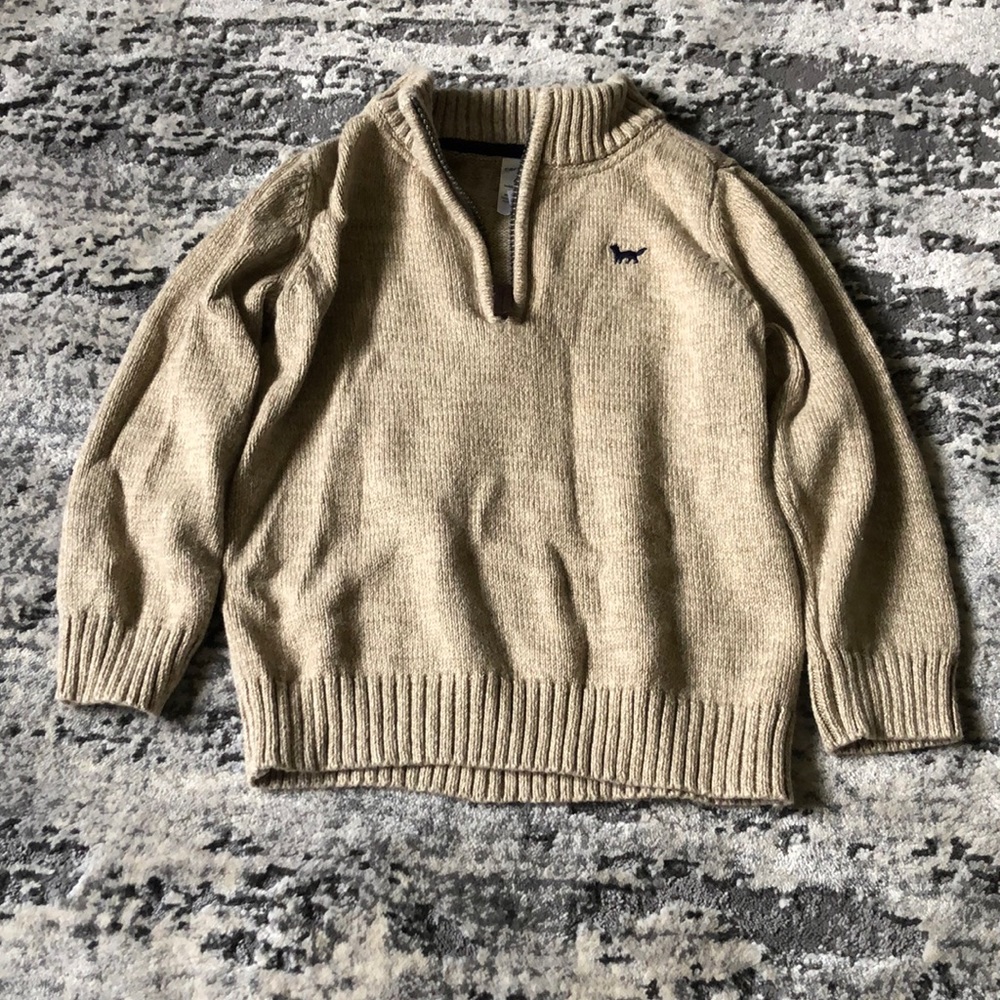 Like new boys Carter’s quarter zip sweater.